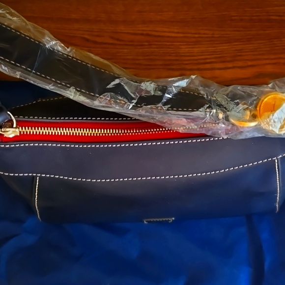 Dooney & Bourke Cassidy Hobo Navy Florentine leather NWT - Picture 3 of 15